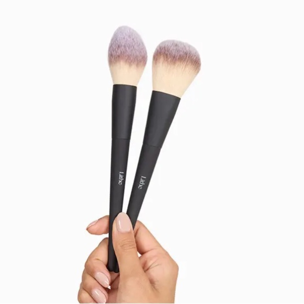 LITHE BEAUTY | Essential Face Brush Set